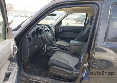 2008 Dodge Nitro Sxt z USA, uszkodzony, nr VIN 1D8GU28K98W140370